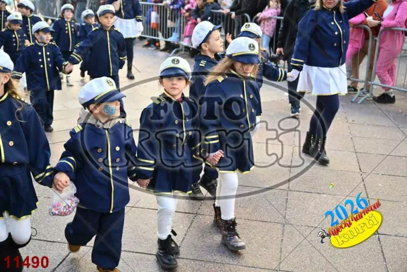 35. Kostrenske maškarice - D.V. Zlatna ribica Kostrena 8 - FotoKurti