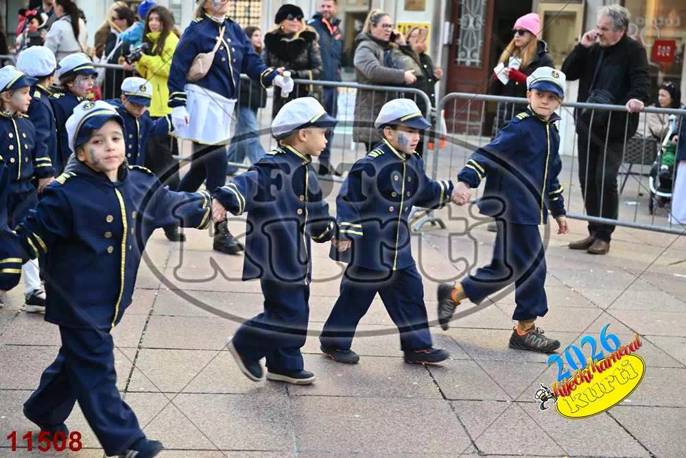 35. Kostrenske maškarice - D.V. Zlatna ribica Kostrena 2 - FotoKurti