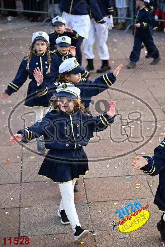35. Kostrenske maškarice - D.V. Zlatna ribica Kostrena 10 - FotoKurti