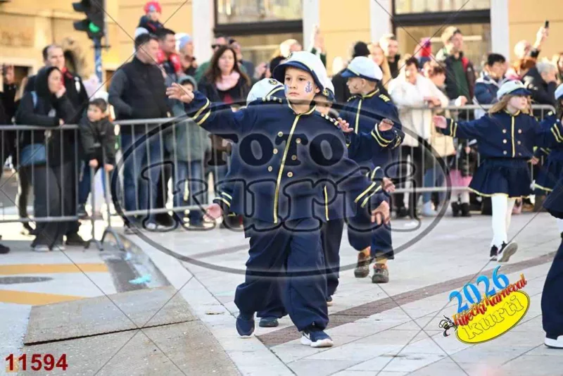 35. Kostrenske maškarice - D.V. Zlatna ribica Kostrena 4 - FotoKurti