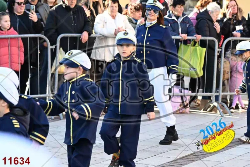 35. Kostrenske maškarice - D.V. Zlatna ribica Kostrena 8 - FotoKurti