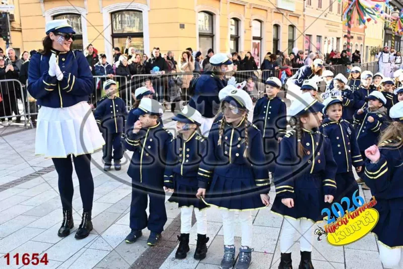 35. Kostrenske maškarice - D.V. Zlatna ribica Kostrena 4 - FotoKurti