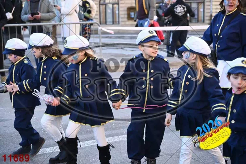 35. Kostrenske maškarice - D.V. Zlatna ribica Kostrena 3 - FotoKurti