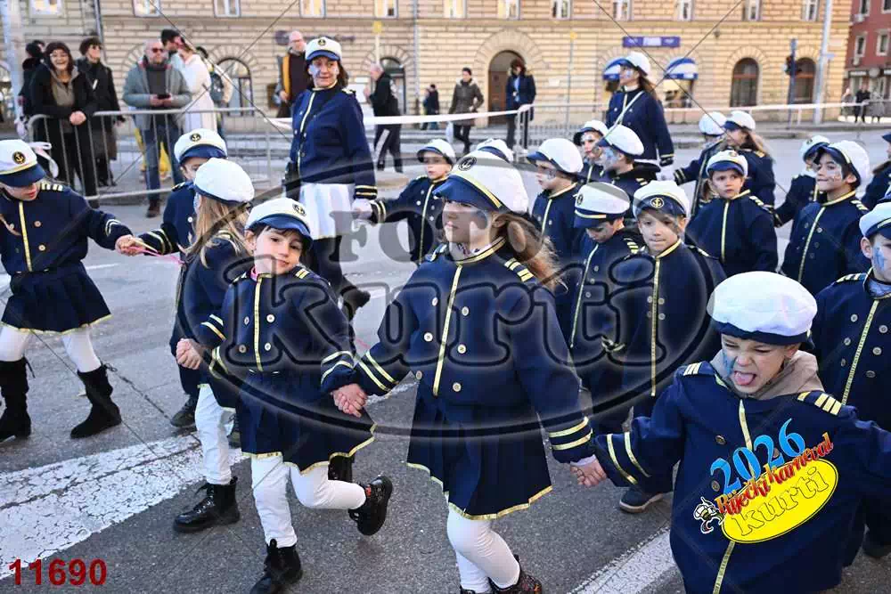 35. Kostrenske maškarice - D.V. Zlatna ribica Kostrena 4 - FotoKurti