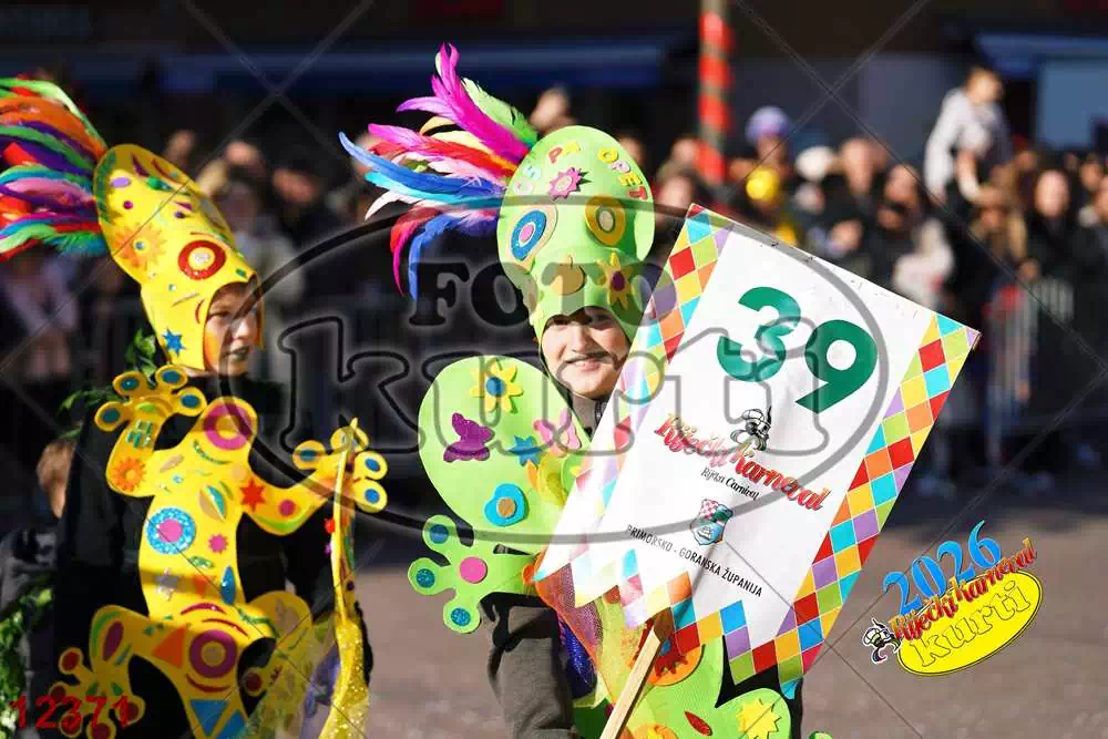39. 105 pa opet 1 - FotoKurti