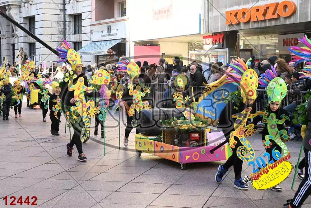 39. 105 pa opet 12 - FotoKurti
