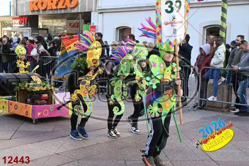 39. 105 pa opet 1 - FotoKurti