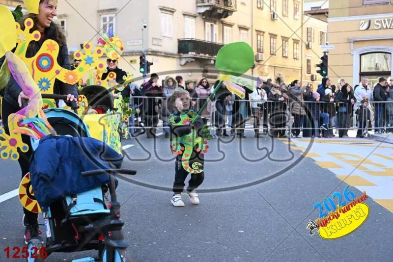 39. 105 pa opet 12 - FotoKurti