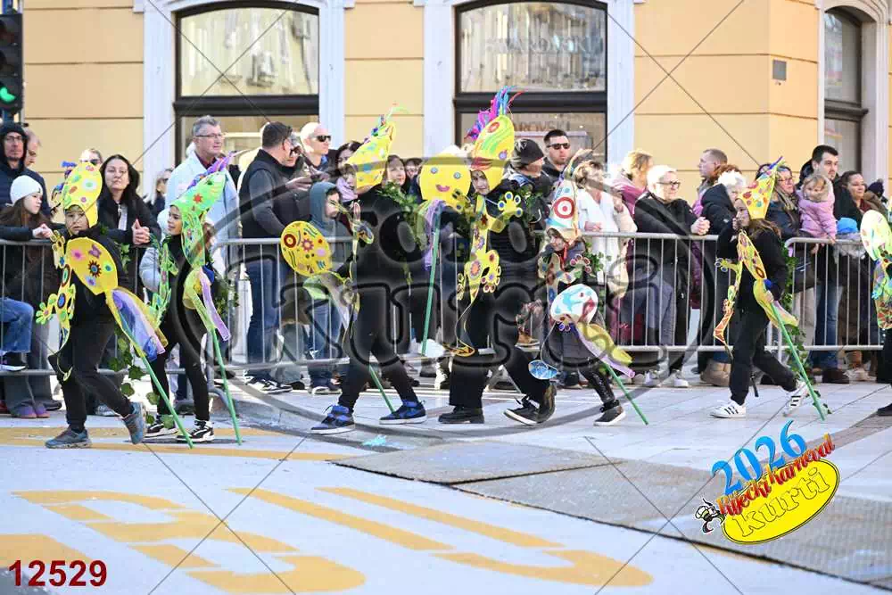 39. 105 pa opet 3 - FotoKurti