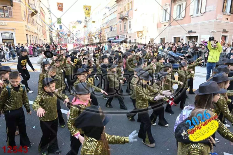 39. 105 pa opet 5 - FotoKurti