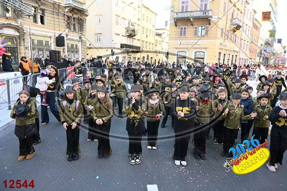39. 105 pa opet 6 - FotoKurti