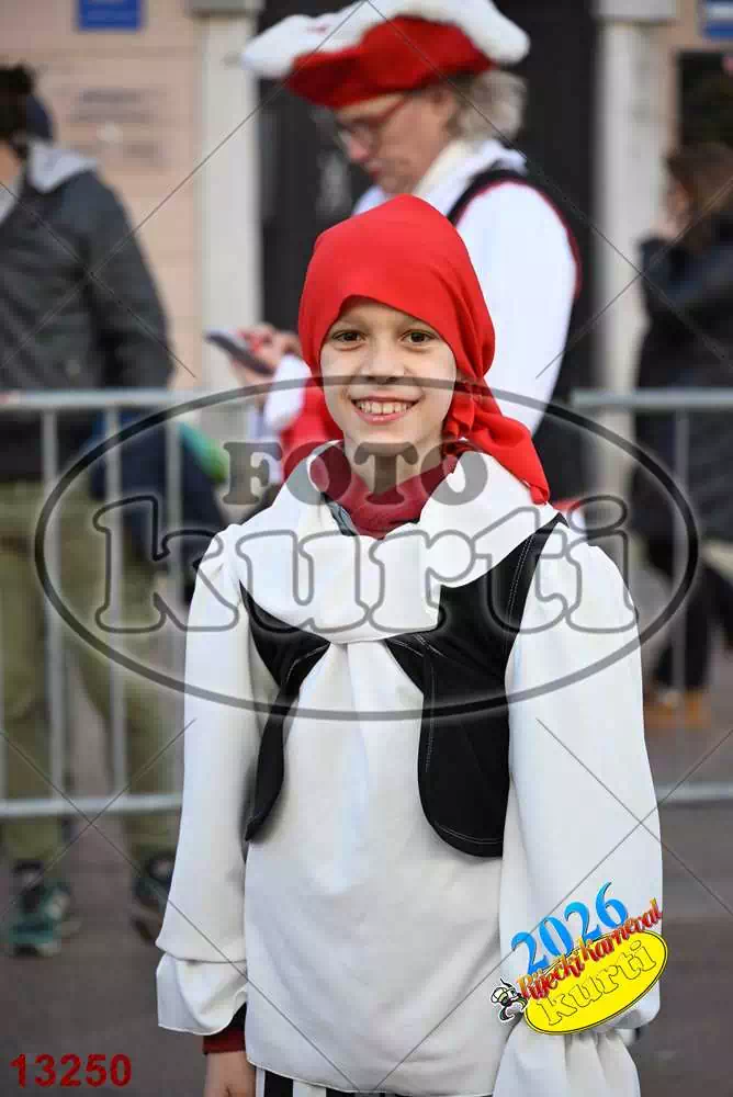 41. OŠ Kantrida 12 - FotoKurti