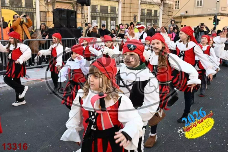 41. OŠ Kantrida 6 - FotoKurti
