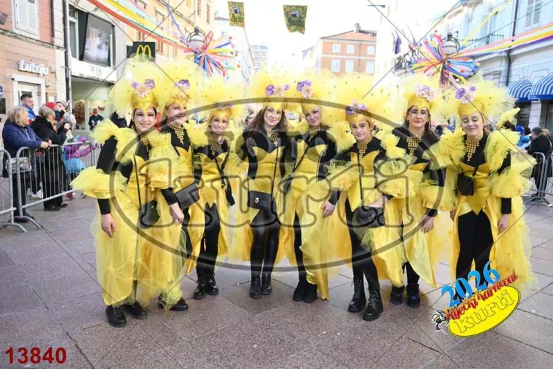 43. Kunpanija z Halubja 8 - FotoKurti