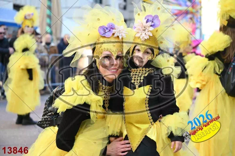 43. Kunpanija z Halubja 2 - FotoKurti
