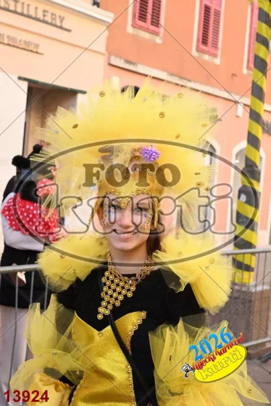 43. Kunpanija z Halubja 8 - FotoKurti