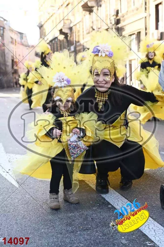 43. Kunpanija z Halubja 1 - FotoKurti