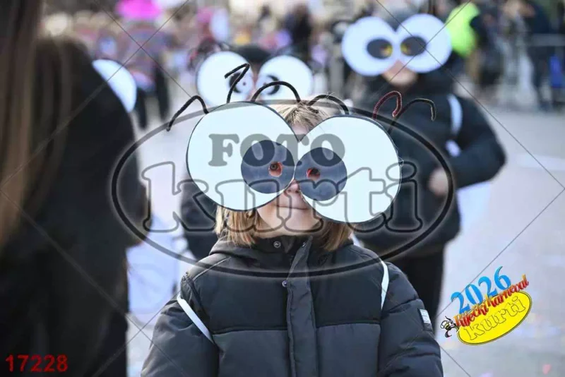 52. Veseli cvjetići 8 - FotoKurti