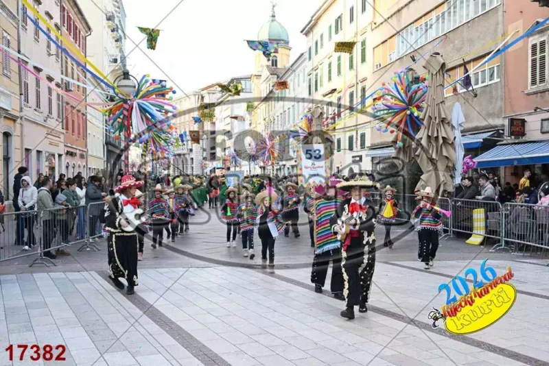 53. OŠ Glina 8 - FotoKurti