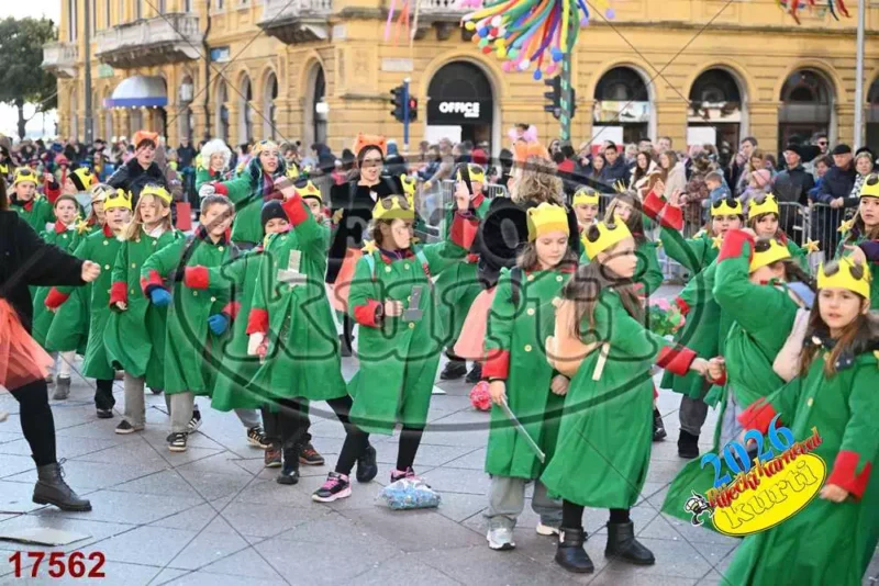 54. OŠ Brajda 10 - FotoKurti