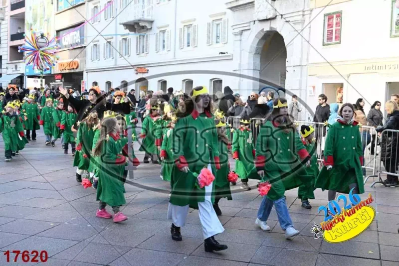 54. OŠ Brajda 8 - FotoKurti