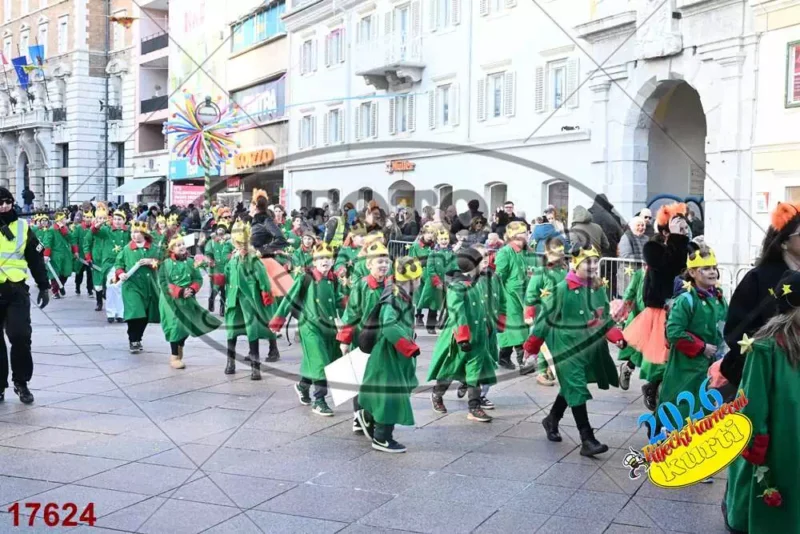 54. OŠ Brajda 12 - FotoKurti