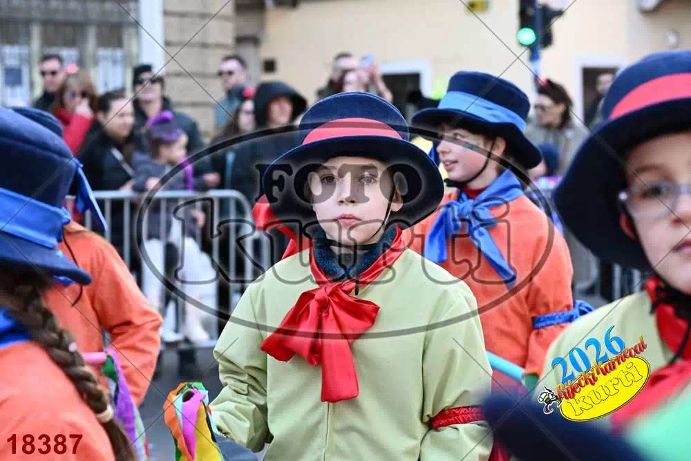 56. OŠ - Se Dolac 12 - FotoKurti