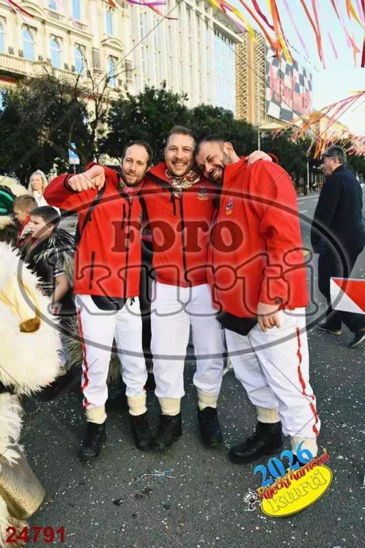 71. Halubajski zvončari 1 - FotoKurti
