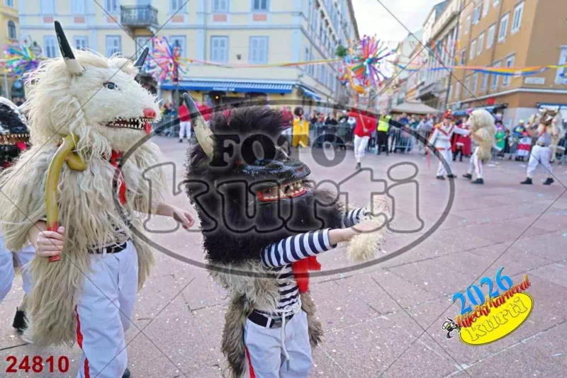 71. Halubajski zvončari 8 - FotoKurti