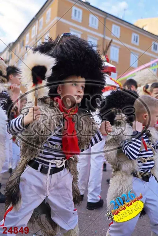 71. Halubajski zvončari 11 - FotoKurti