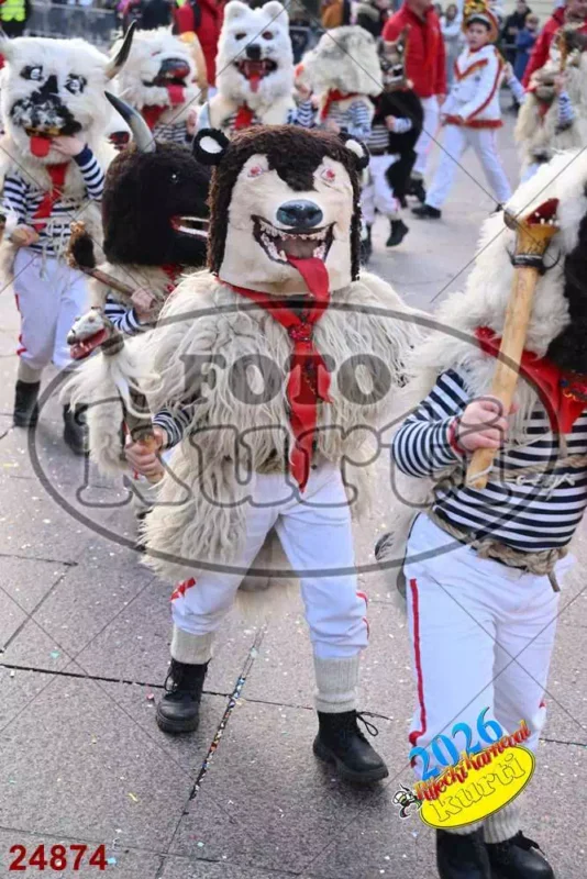 71. Halubajski zvončari 12 - FotoKurti