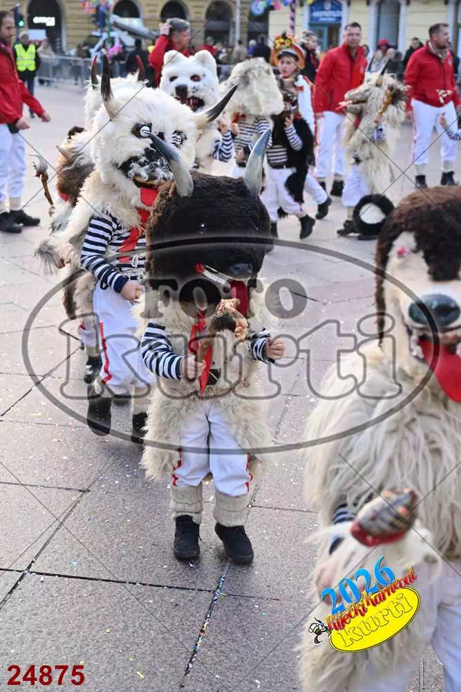 71. Halubajski zvončari 1 - FotoKurti