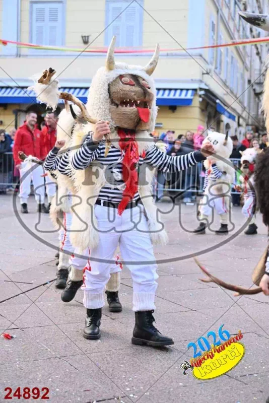 71. Halubajski zvončari 6 - FotoKurti