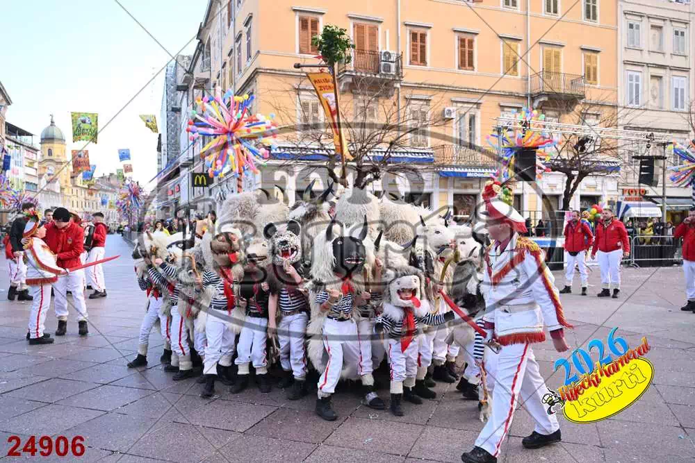 71. Halubajski zvončari 8 - FotoKurti