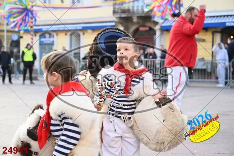 71. Halubajski zvončari 7 - FotoKurti