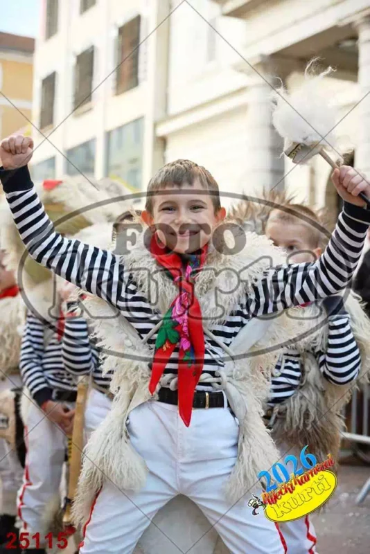 71. Halubajski zvončari 1 - FotoKurti