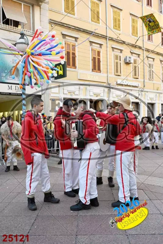 71. Halubajski zvončari 7 - FotoKurti