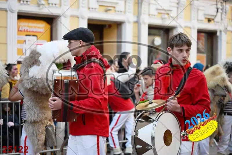 71. Halubajski zvončari 8 - FotoKurti