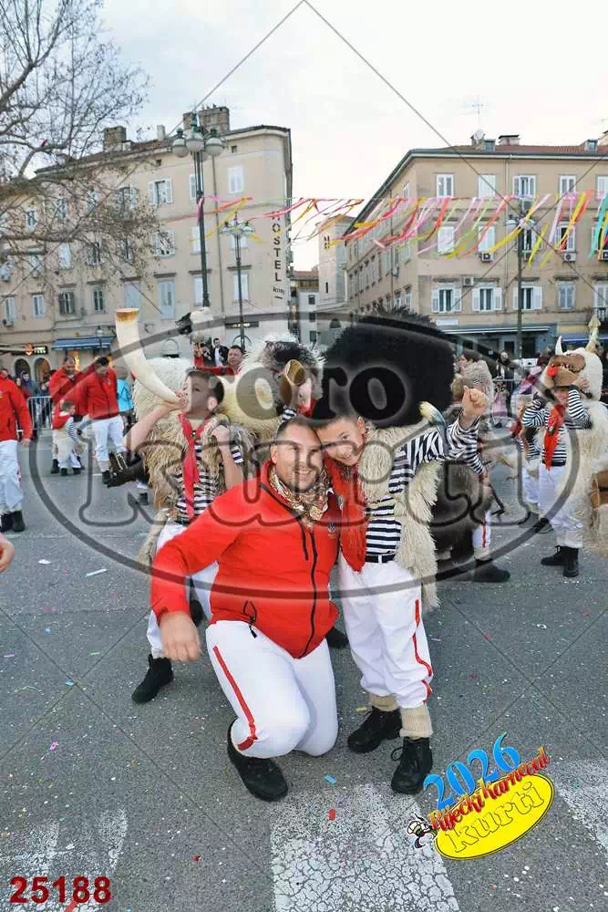 71. Halubajski zvončari 2 - FotoKurti