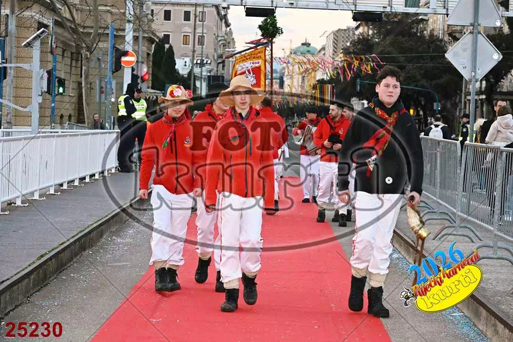 71. Halubajski zvončari 8 - FotoKurti