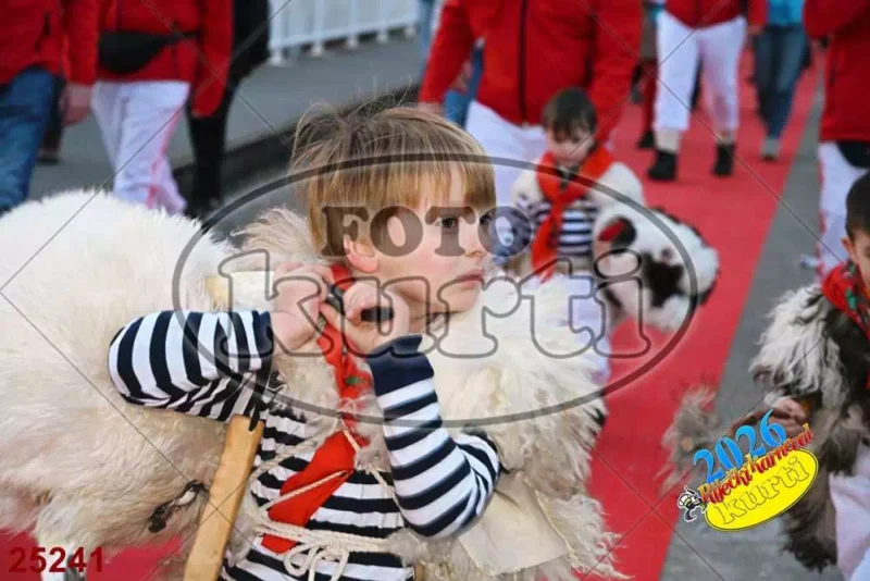 71. Halubajski zvončari 7 - FotoKurti