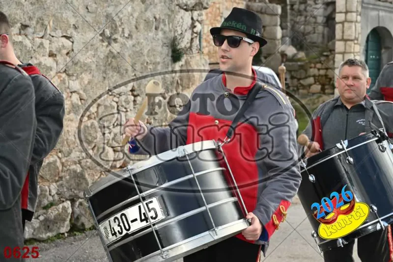 03. Sloga 9 - FotoKurti