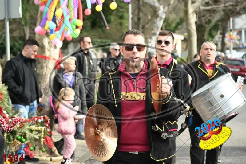 11. Momak veseljak 1 - FotoKurti