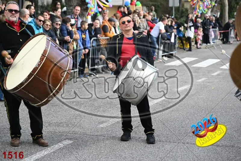 11. Momak veseljak 1 - FotoKurti