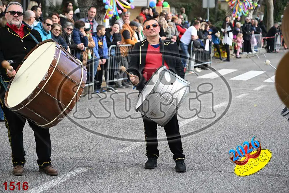 11. Momak veseljak 1 - FotoKurti