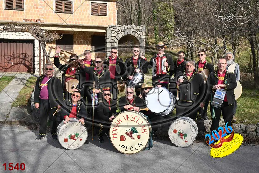11. Momak veseljak 1 - FotoKurti