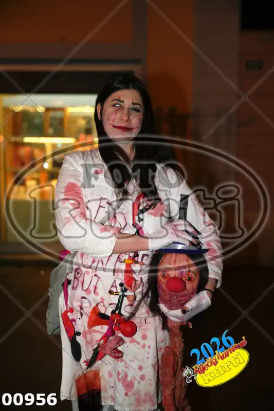 000-PUBLIKA IZA OGRADE 6 - FotoKurti