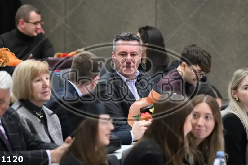 11:00h 1 - FotoKurti