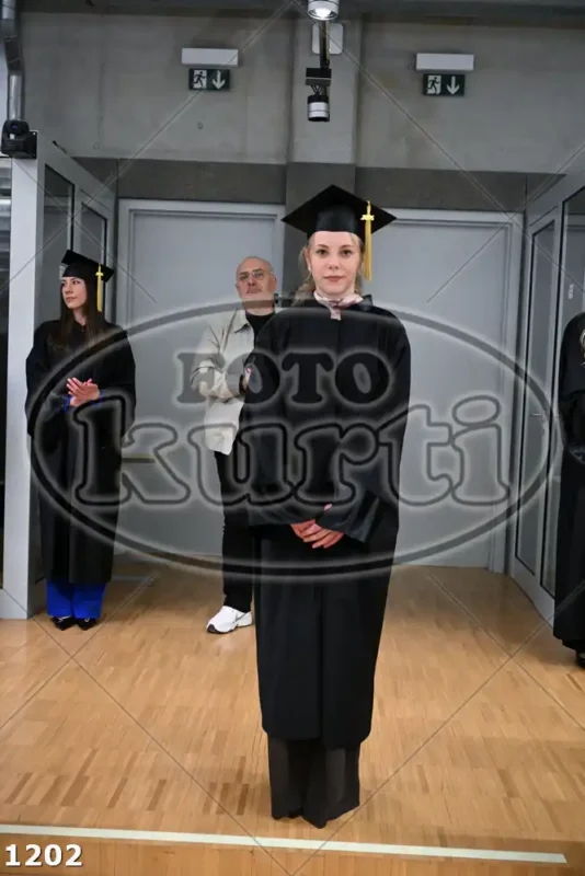 11:00h 11 - FotoKurti
