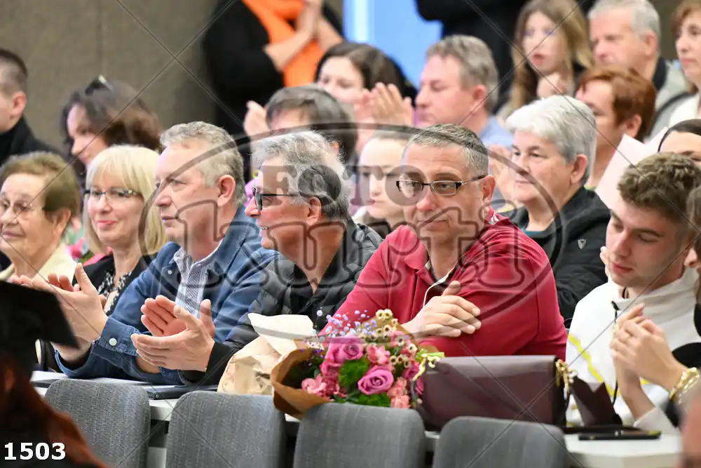 11:00h 12 - FotoKurti